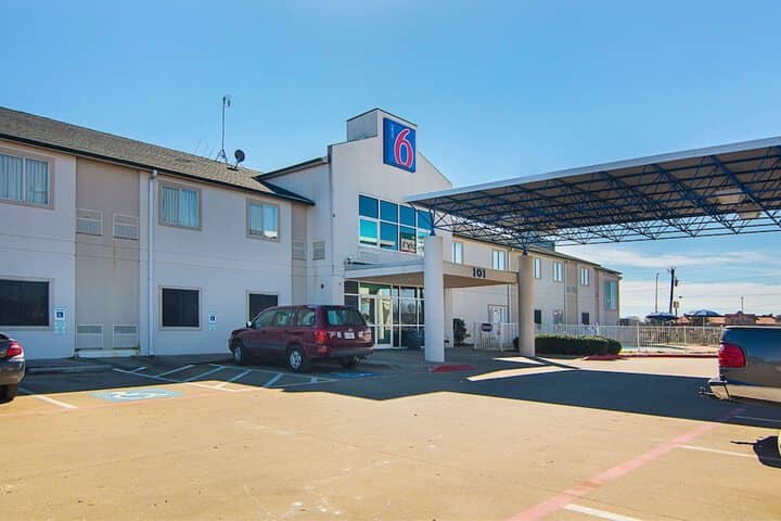 Hotel 55 of 56