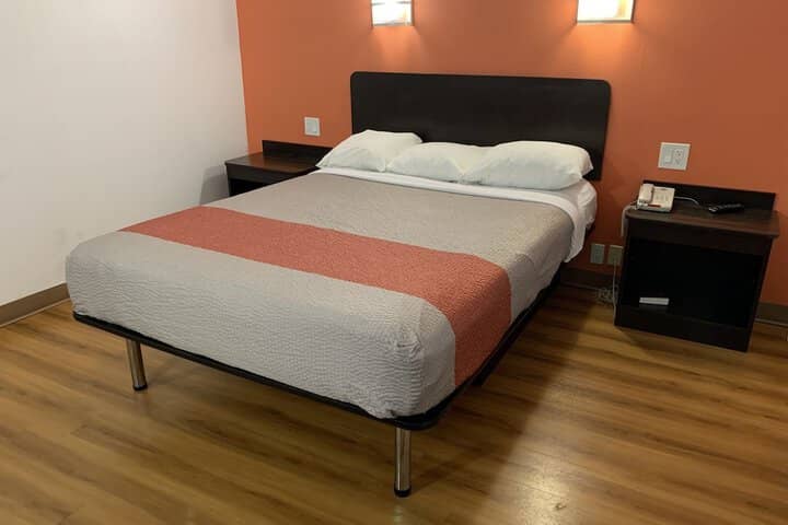 Room 7 of 56