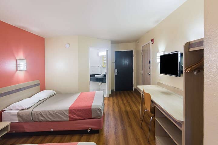 Room 14 of 56