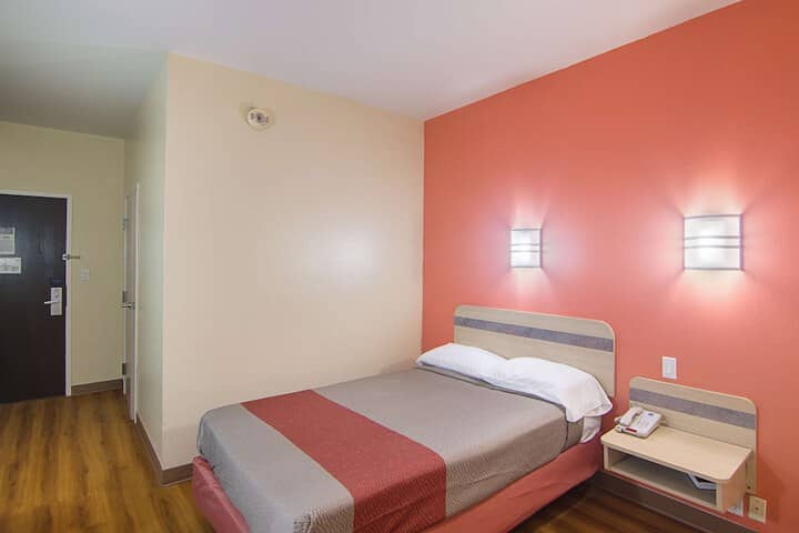 Room 23 of 56